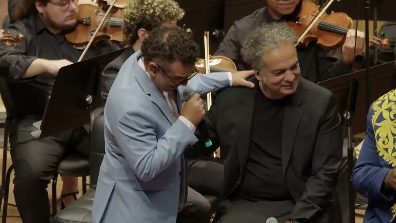 Não Deixe O Samba Morrer - Wilson Simoninha & Orquestra Sinfônica Heliópolis l Teatro Baccarelli