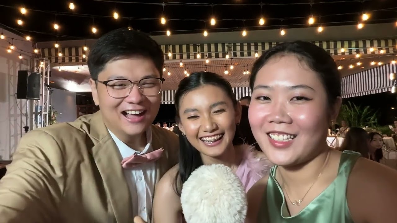 The Full Video Guestbook: Josiah and Ella   |   Cheers and Clips