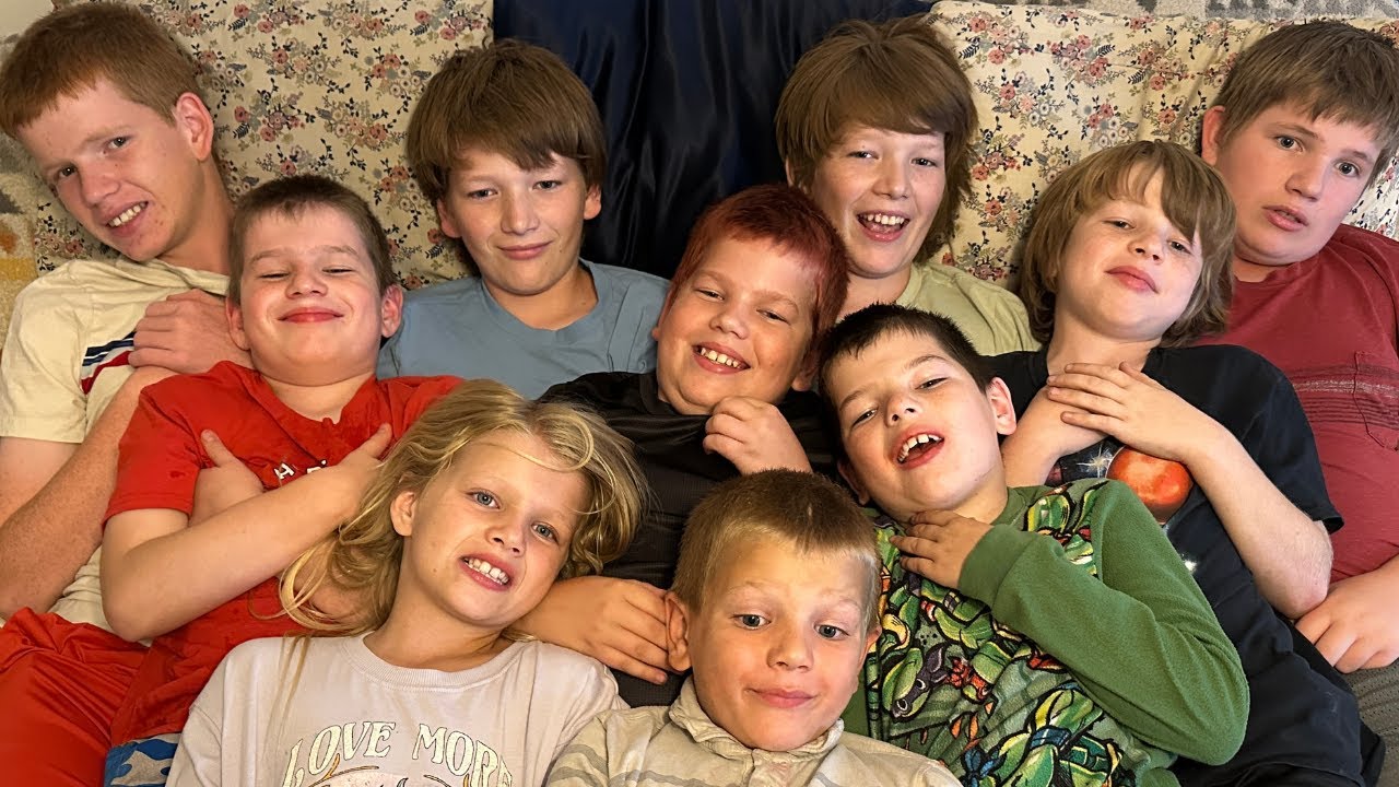 Bedtime Routine with 10 Kids!
