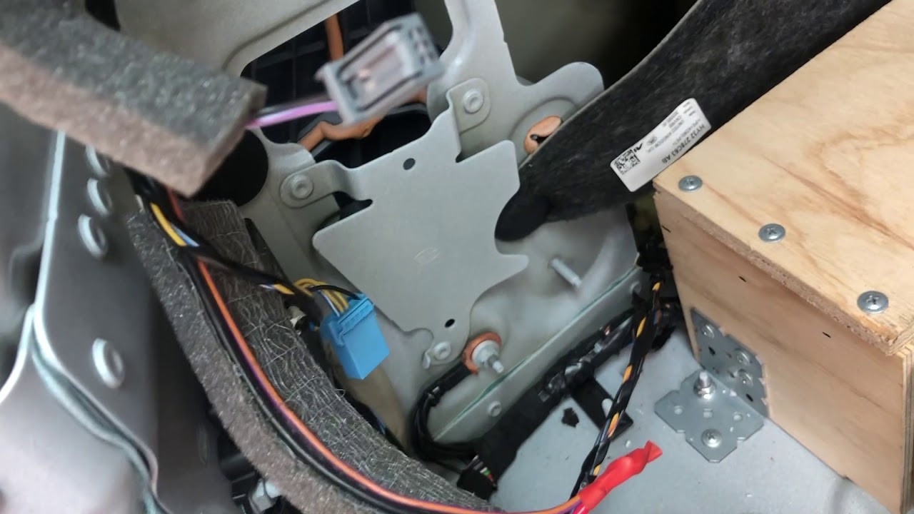 Discovery 5 - False Floor/Dual Battery Part 2