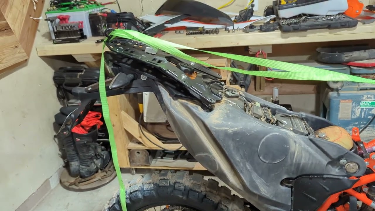 KTM 690 subframe reinforcement