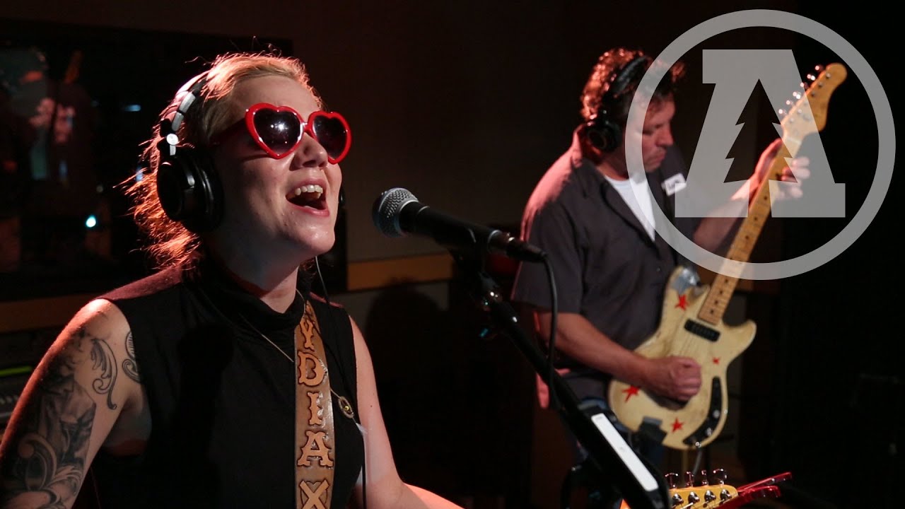 Lydia Loveless - Somewhere Else | Audiotree Live