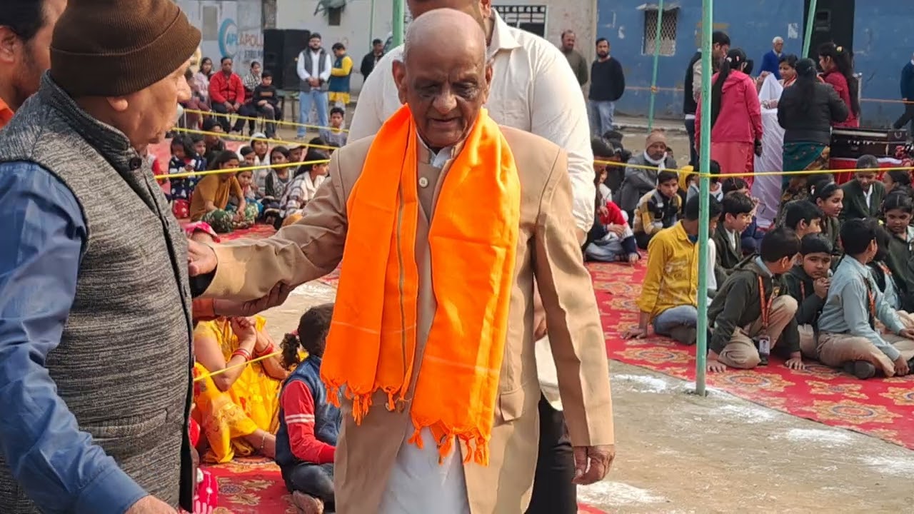 हिंदू सम्मेलन मौनी बाबा मंदिर गली नंबर 10 ब्रह्मपुरी दिल्ली 53