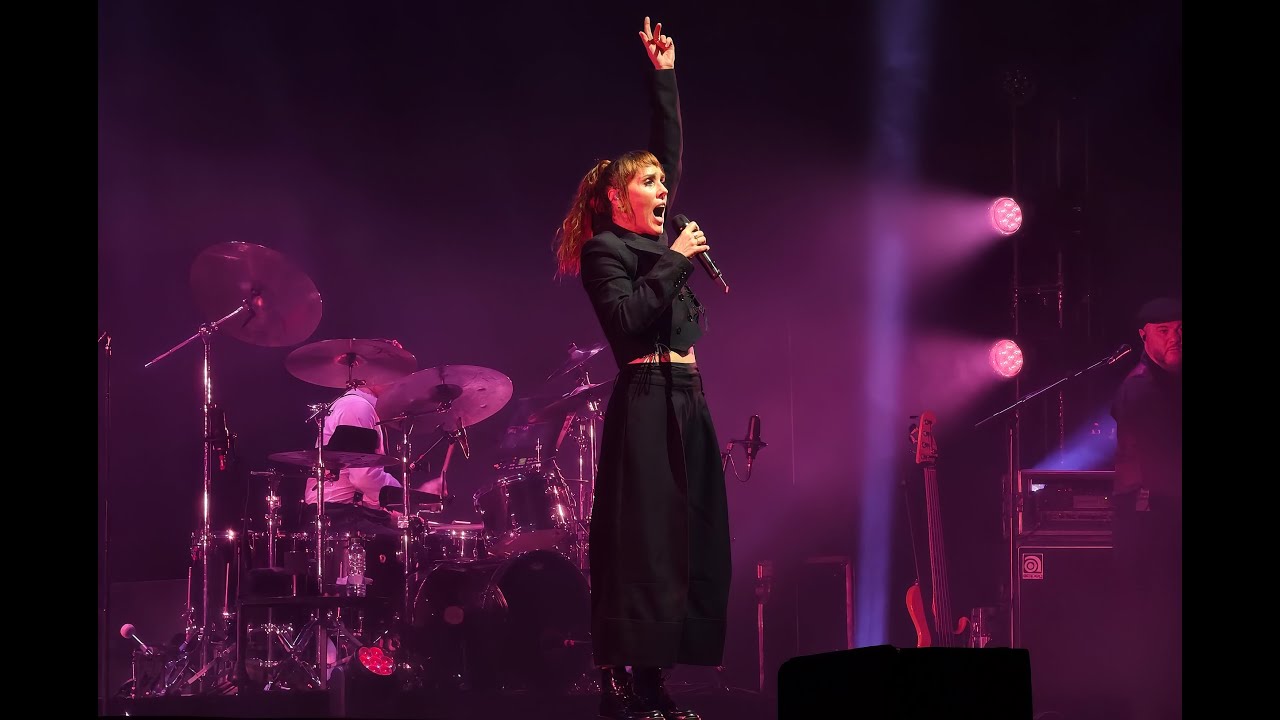 ZAZ - Comme ci, comme ça - live at Warszawa, Torwar 2.02.2026