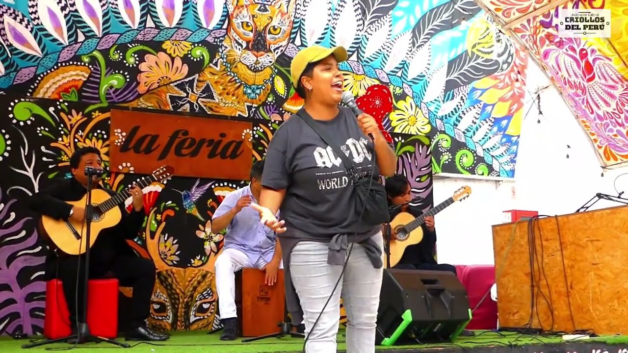 Vals Mechita de Manuel Raygada interpreta  Nahomi Chavez y Criollos del Perú