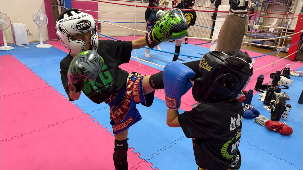 2025/12/23武風庵キックボクシングジム練習風景