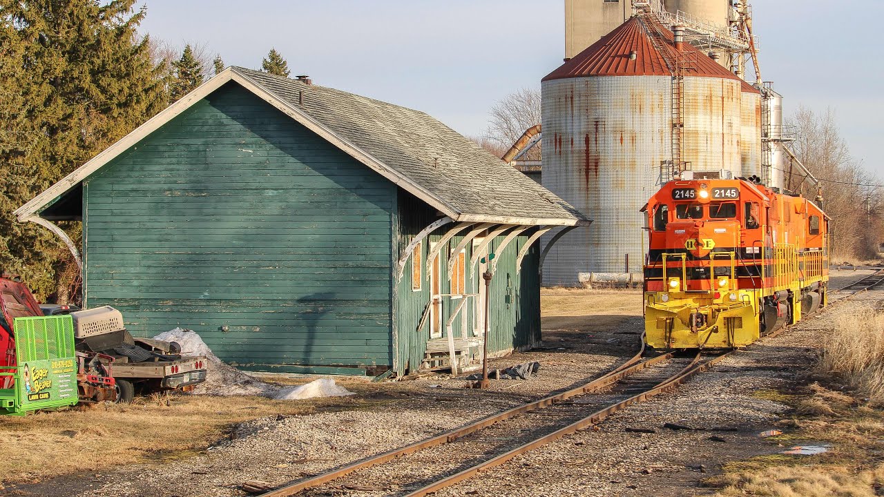 (3/13/25) Chasing HESR 820 on a rare daylight run from Croswell-Applegate, Michigan 