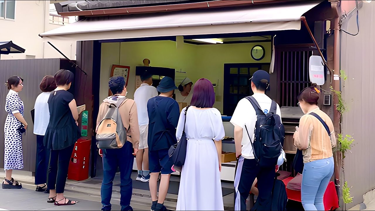 【爆売れ】ジブリに出てきそうなウマすぎコッペパンサンド 京都｜A Bakery like Studio Ghibli in Kyoto Japan