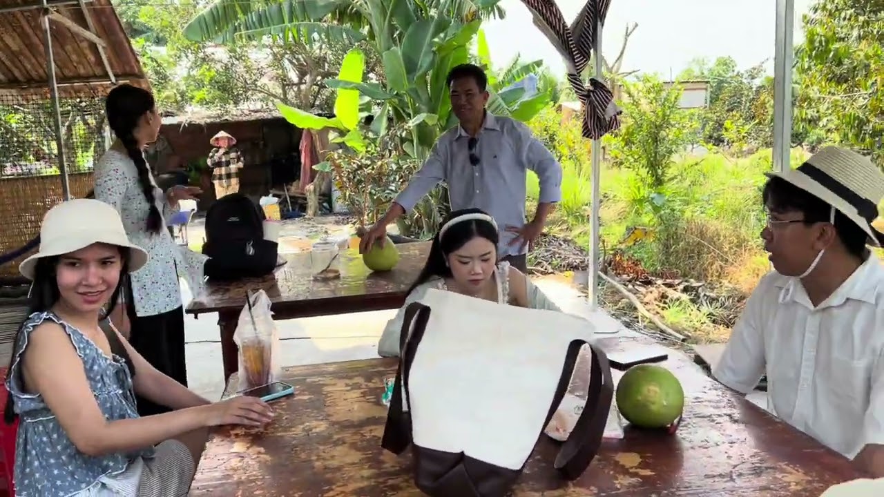 Tham Quan cồn Sơn cùng gia đình,xem cá lóc nhảy…