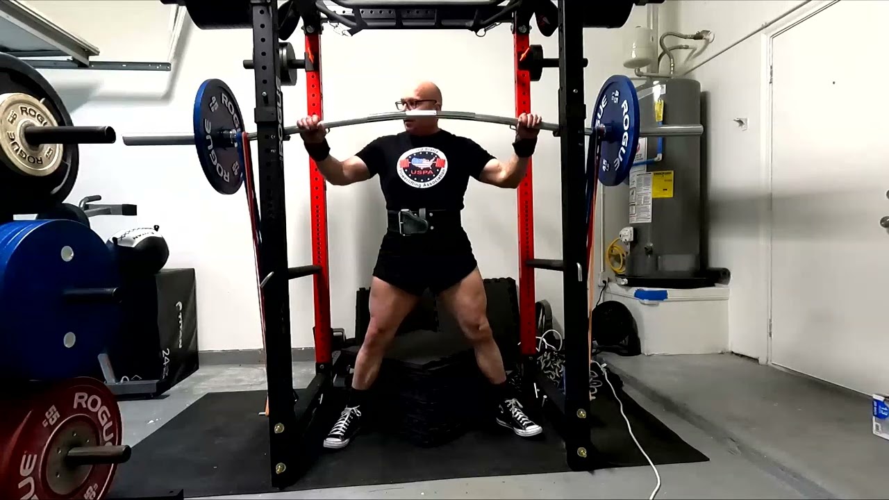 How Does Wide Vs Close Stance Impact Gains On Squats?