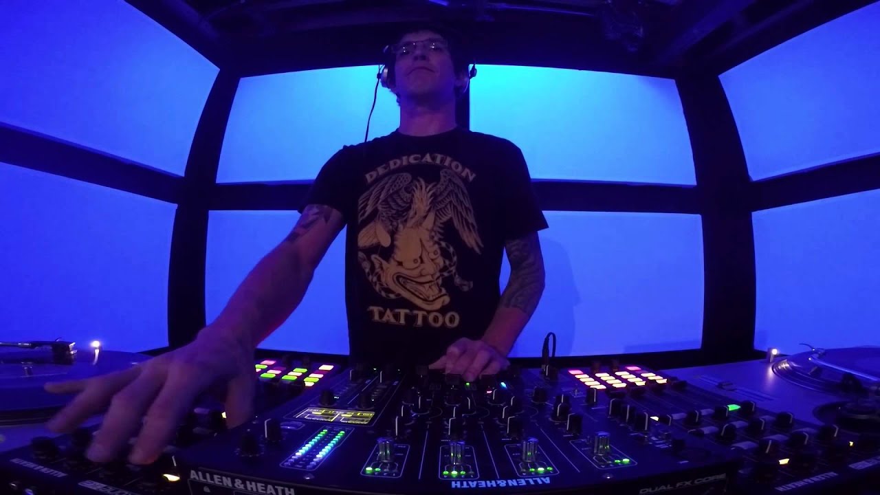Trevor Nygaard - 3dektek_237 [Deep House]