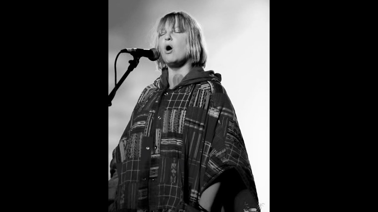 Sia - Many River To Cross (Lyrics)