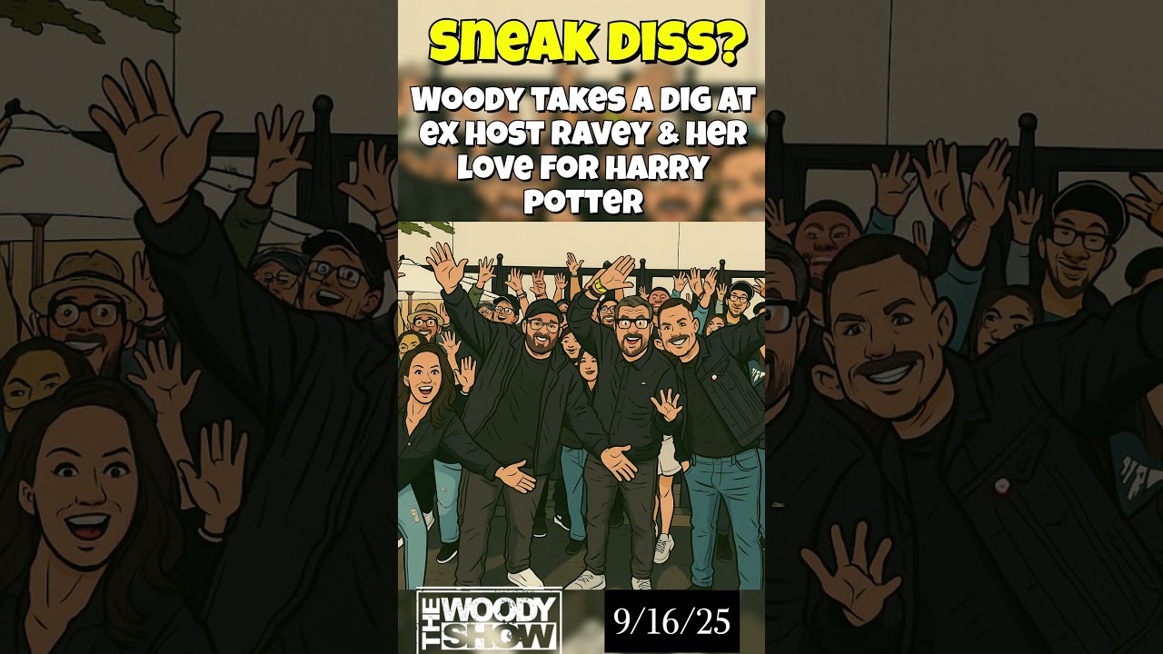 Woody takes a subtle dig at ex host RAVEY & her love for the Harry Potter books #shorts