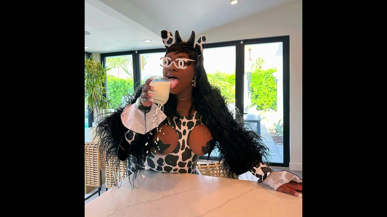 Kelis - Milkshake (Cupcakke Remix)