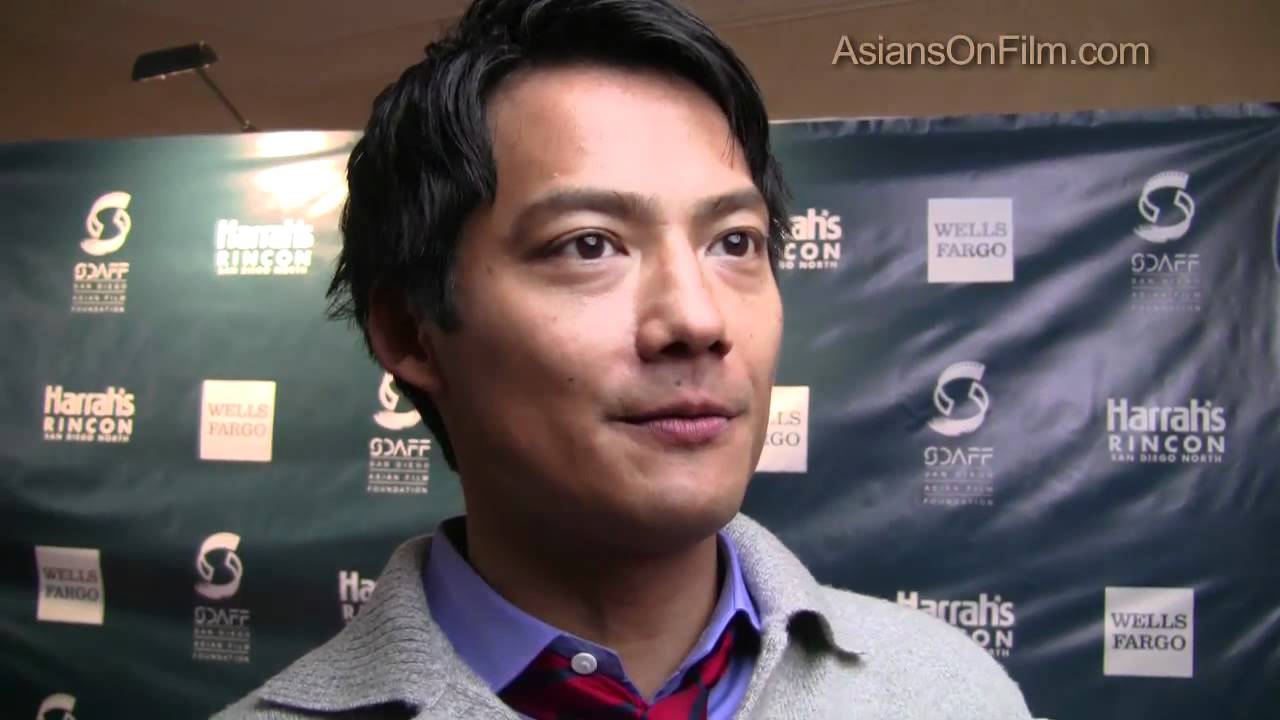 SDAFF 2011 Red Carpet: Gala Presenter Archie Kao