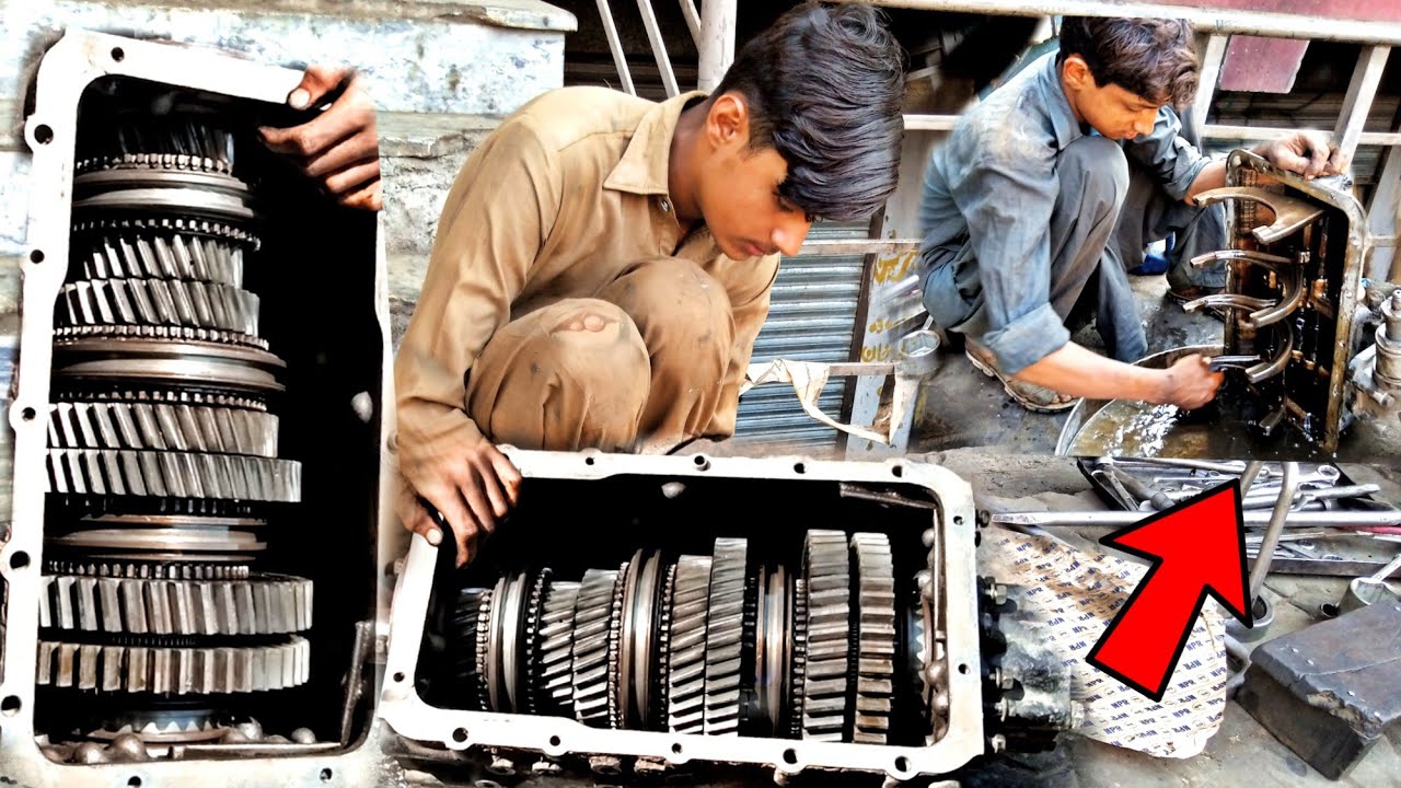 How To Rebuild Hino Truck Manual Transmission, Restoration Of a Manual Hino Truck Gearbox