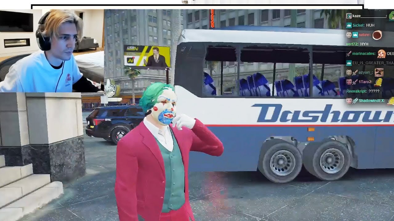 xQc Antagonizes the Police and Returns The Joker!
