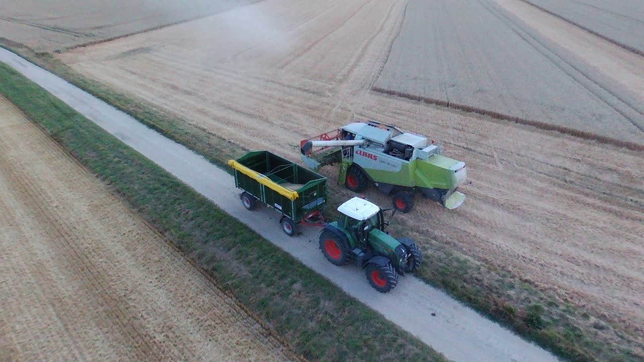 Weizen Ernte 2018 Claas Lexion 520