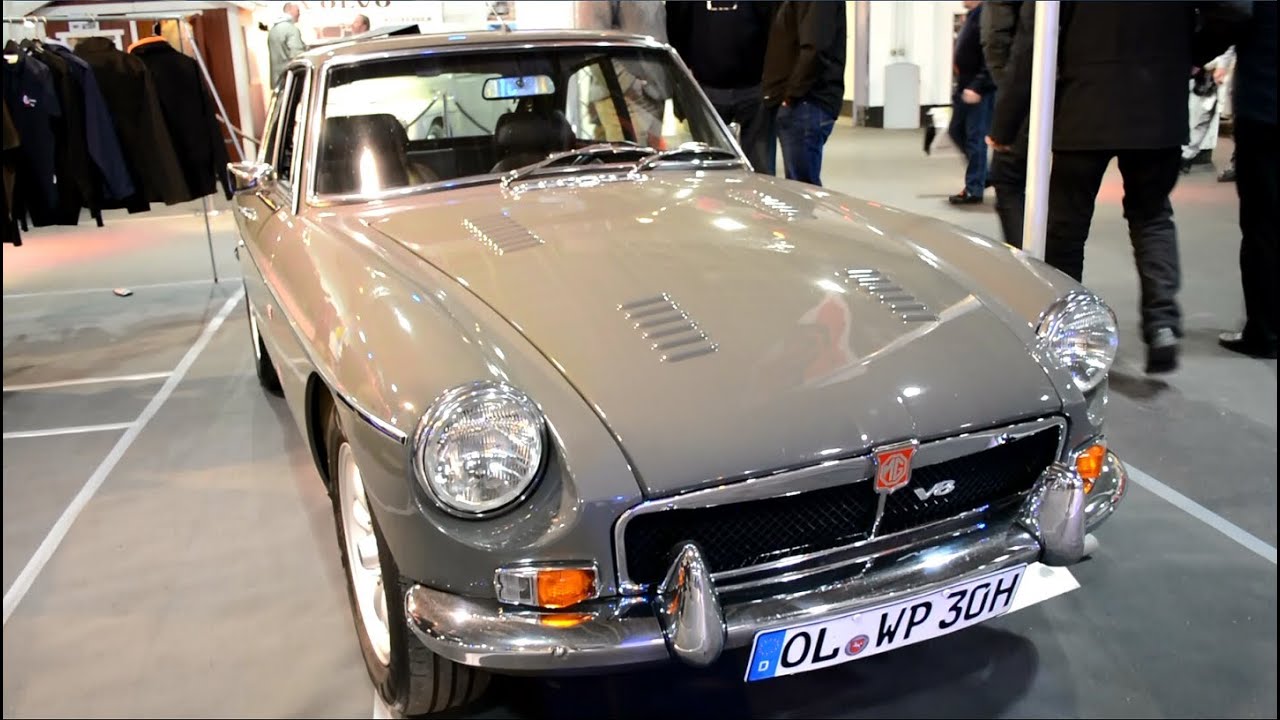 MG B GT V8
