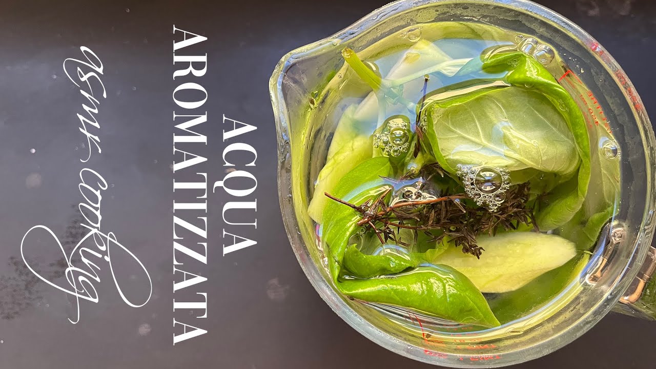 ACQUA AROMATIZZATA - ricetta veloce e sana! Bere pi&ugrave; acqua sar&agrave; facilissimo 🥳