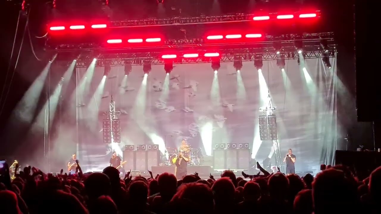 Feine Sahne Fischfilet - Diese eine Liebe (am 22.12.2025 in der Max-Schmeling-Halle)