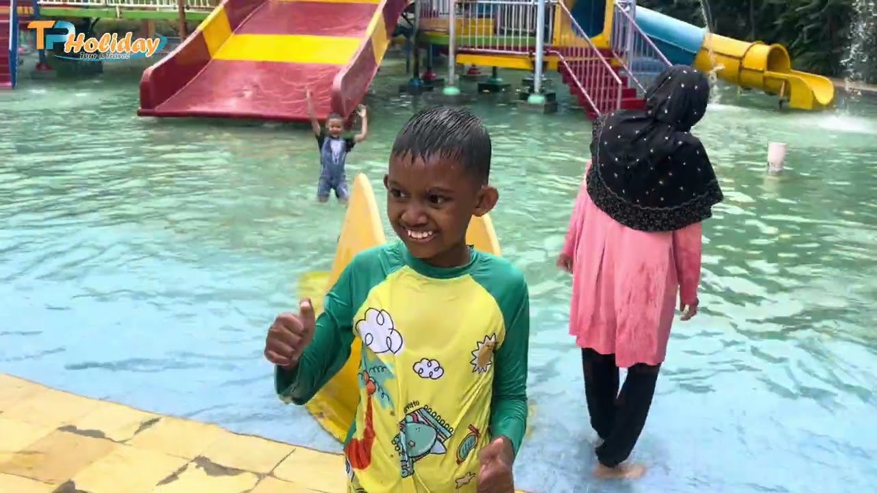 pisah kenang bapak juwari S.PD bersama TP HOLIDAY TOUR 