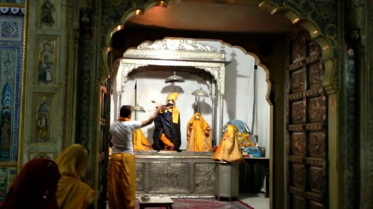 JAIPUR TEMPLES / JANMASHTAMI TEMPLE VISITS / MY TRAVEL DIARIES