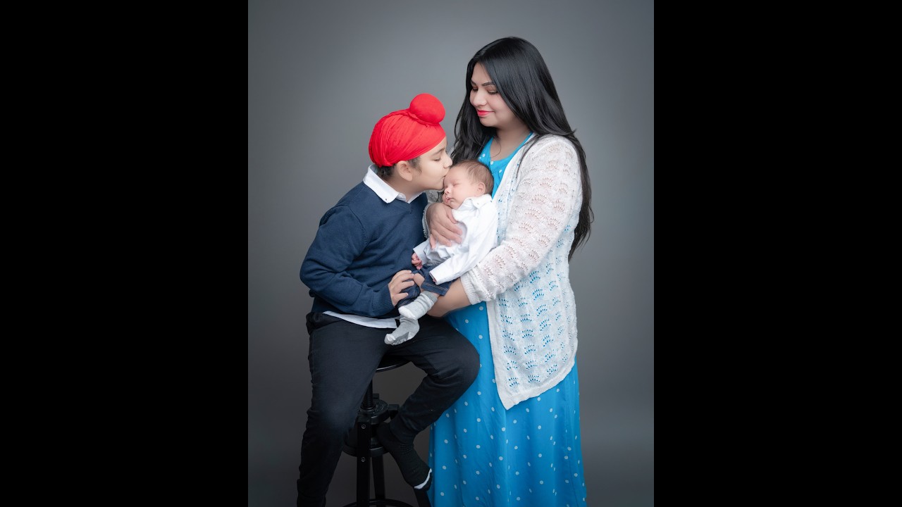 DILTAAJ SINGH'S DANCE ON BROTHER HARVEER'S LOHRI