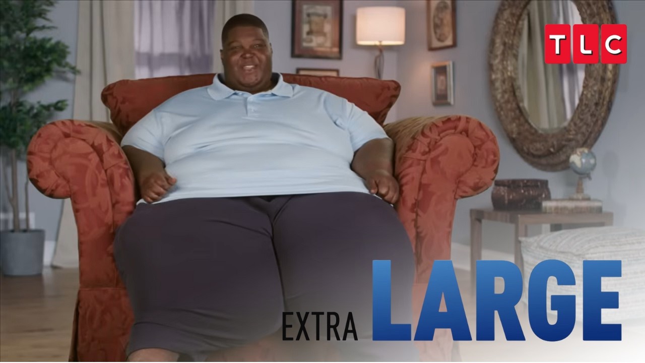 George est extra LARGE