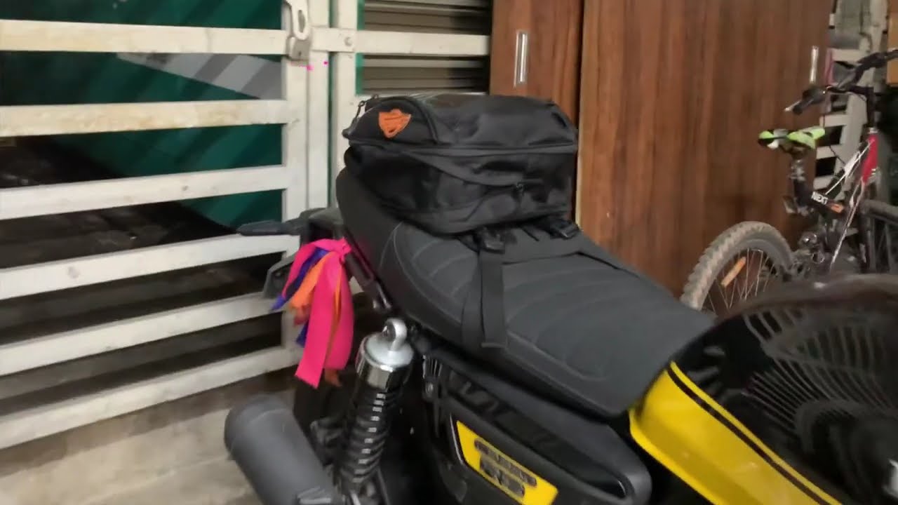 Guardian Gears tank bag as tail bag #hondacb350rs #hondacb350 #motovlog #guardiangears #rynox