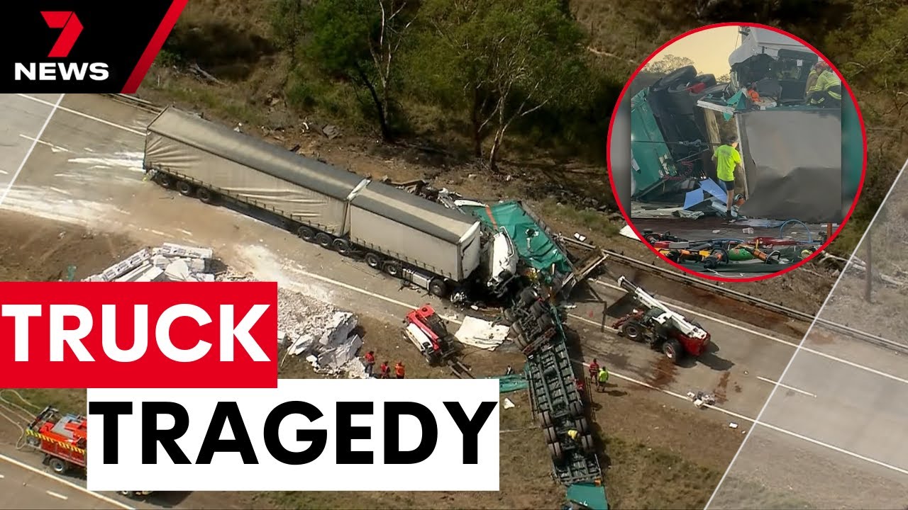 Truck collision on the Hume Highway kills one driver and traps another | 7NEWS