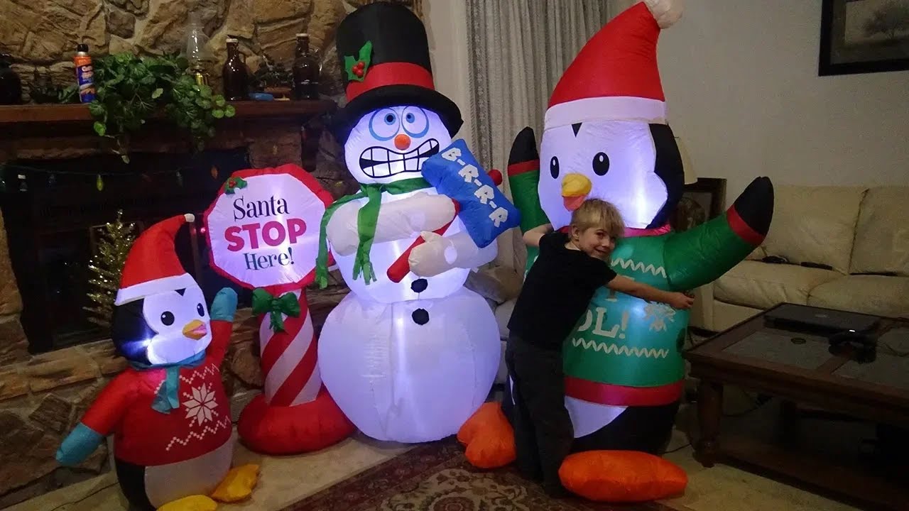 🐧Max's New Shivering Penguin Holiday Inflatable! Unboxing New Christmas Inflatables from Home Depot