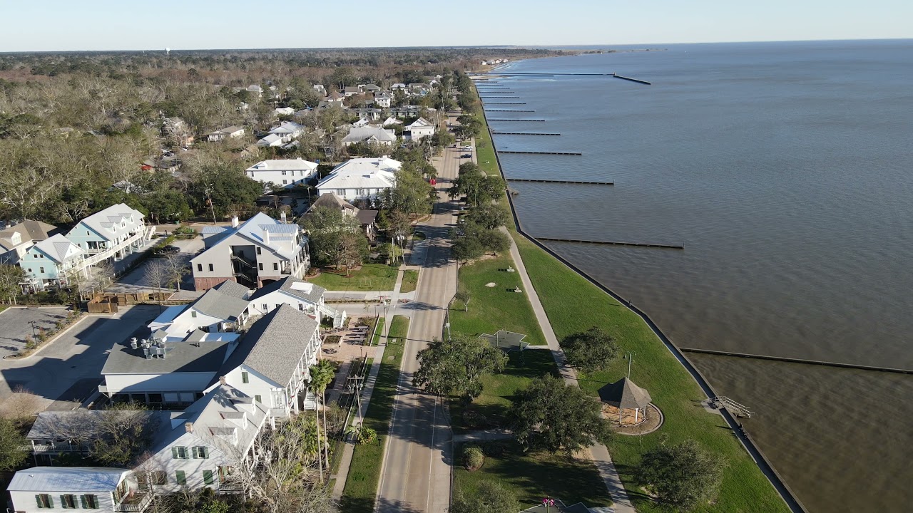 Mandeville, LA Lakefront 4K