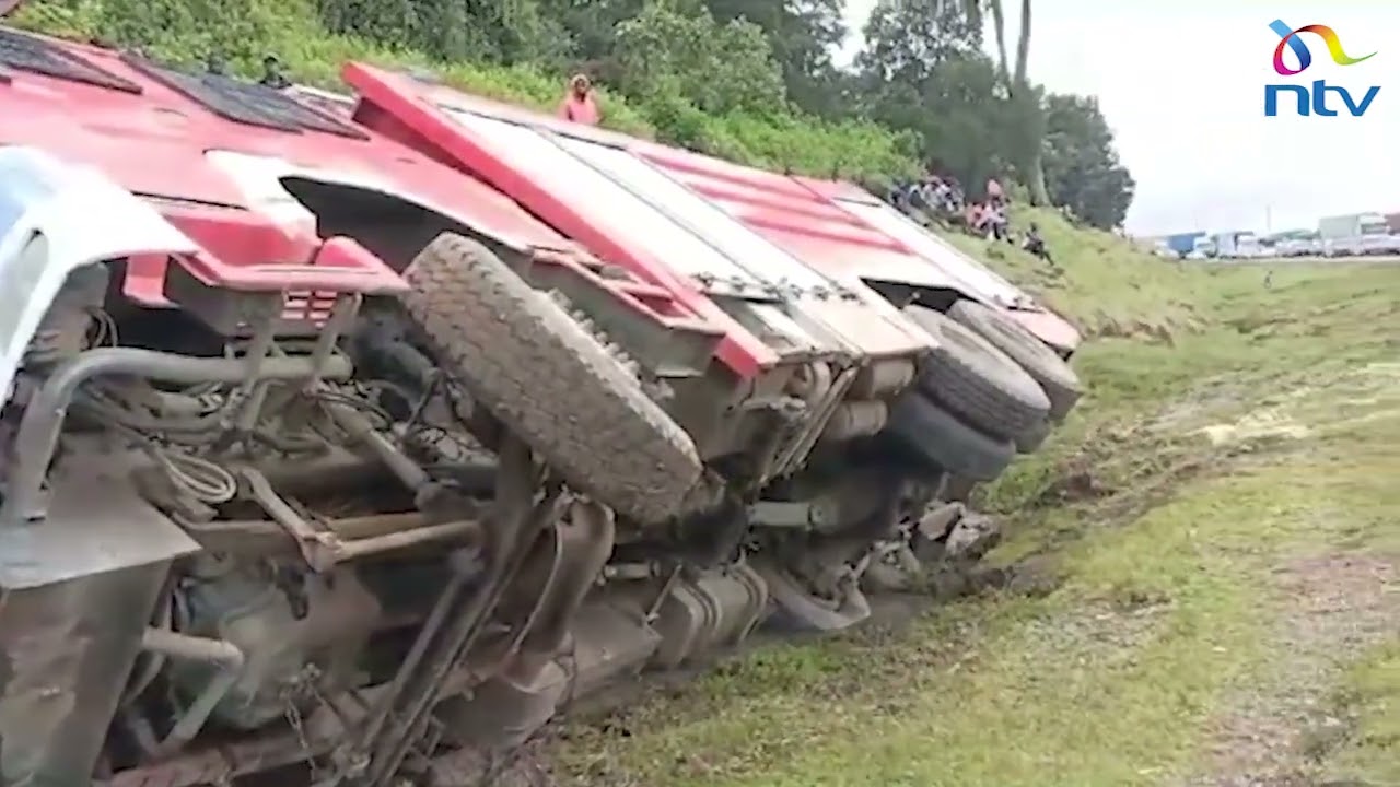 Fire engine overturns while responding to tanker accident on Nakuru-Eldoret highway
