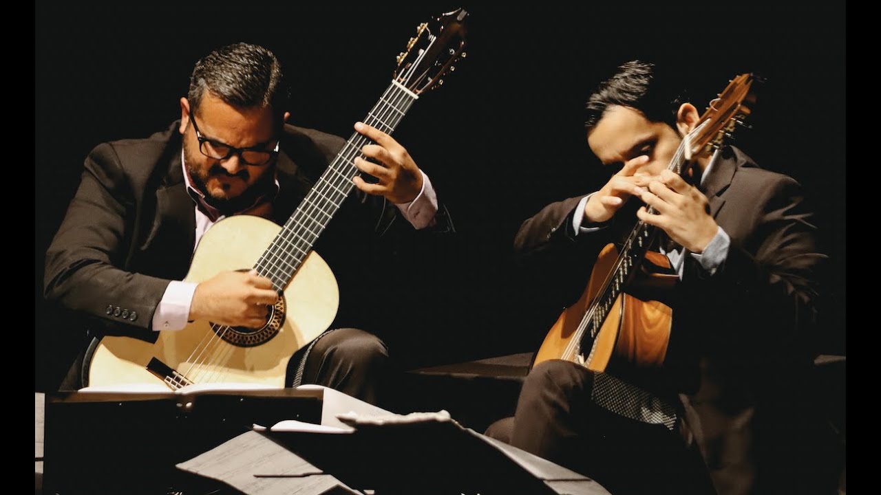 Mario Lavista - Cante. Dúo Vélez, Guitarras