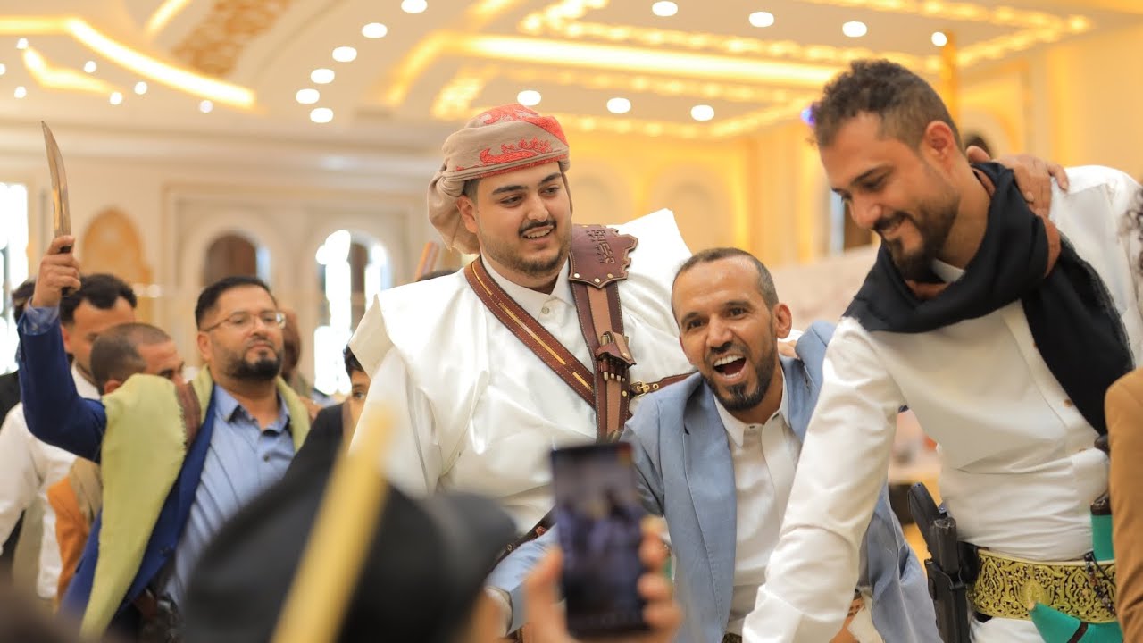 زفة دخول العريس عبدالملك الزوقري بحضور النجم محمد قحطان والمبدع ملاطف والفنان عبدالله يحيئ ابراهيم