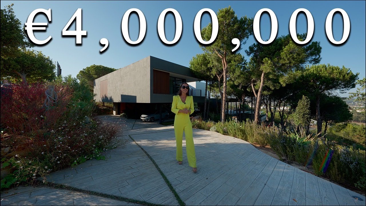 Inside a 4.500.000€ FLOATING VILLA With EPIC Architecture in Sotogrande, Spain!
