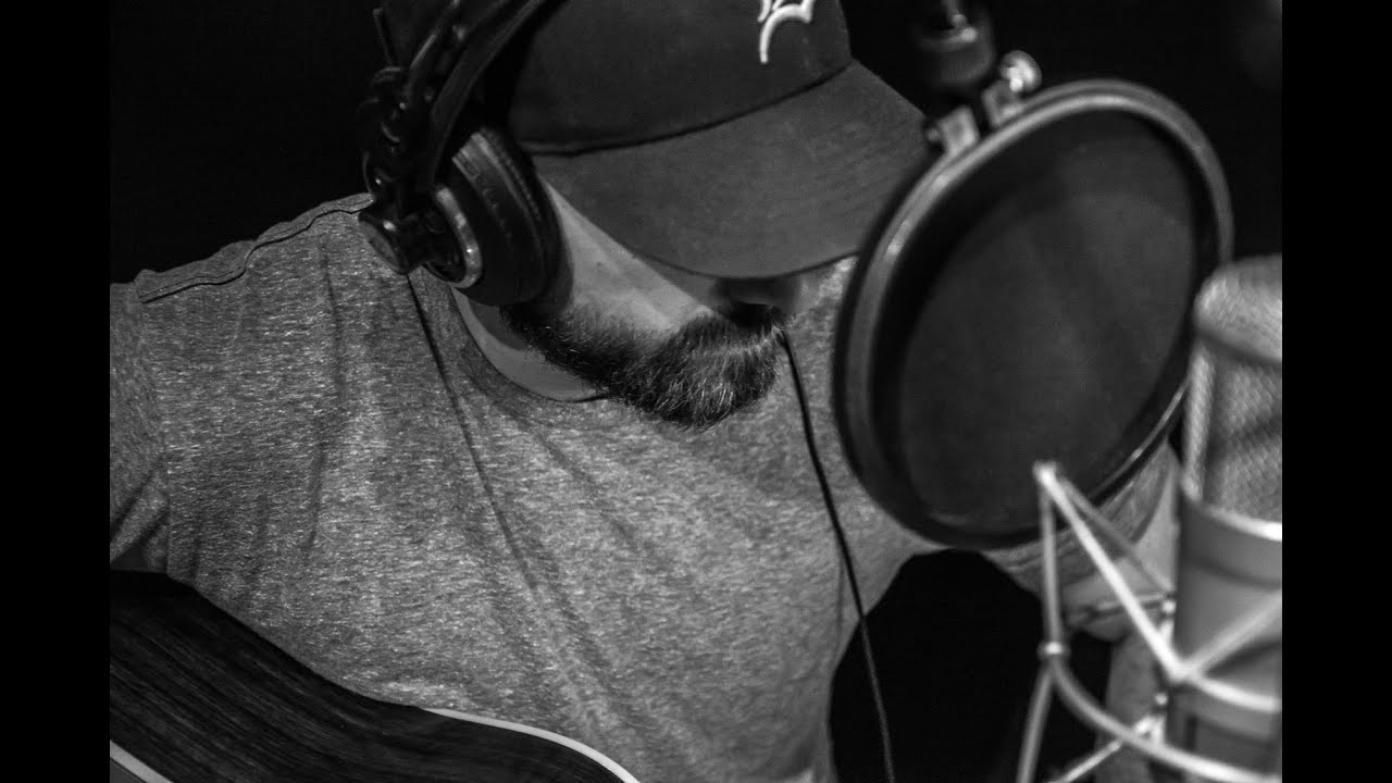 Jolene/Take it easy acoustic cover (Ray Lamontagne, The Eagles) - Larry Edward