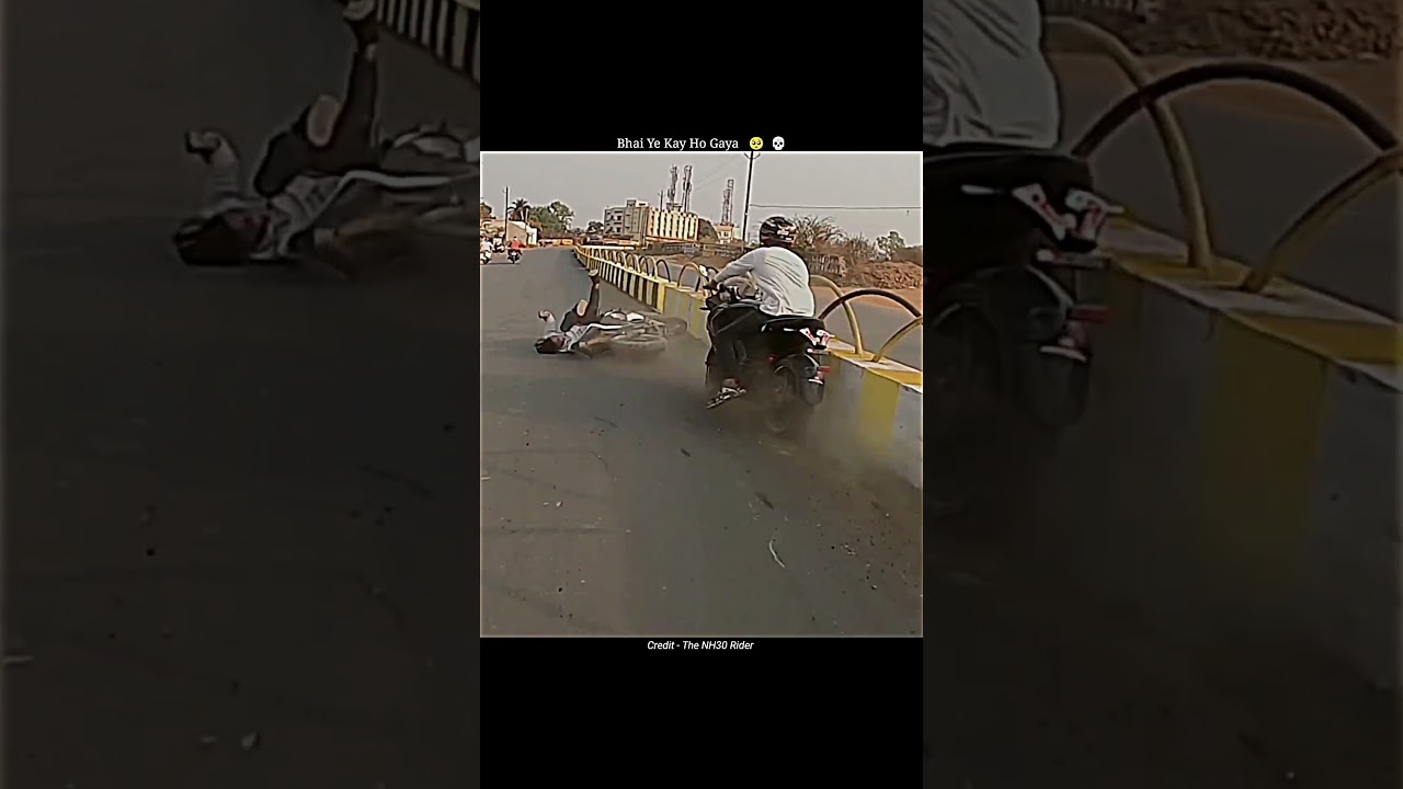 Live Crash Bach Gaya 💔🥺#motovlog #viral #ytshorts #hyperride #crash #ktm #bikecrash #reels #vlog