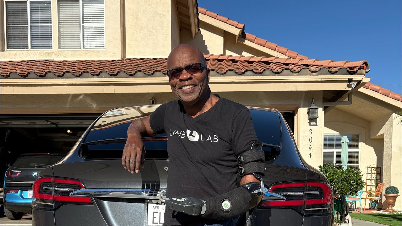 FSD Full Self Driving (Supervised) in action! - in hubby’s new Tesla X
