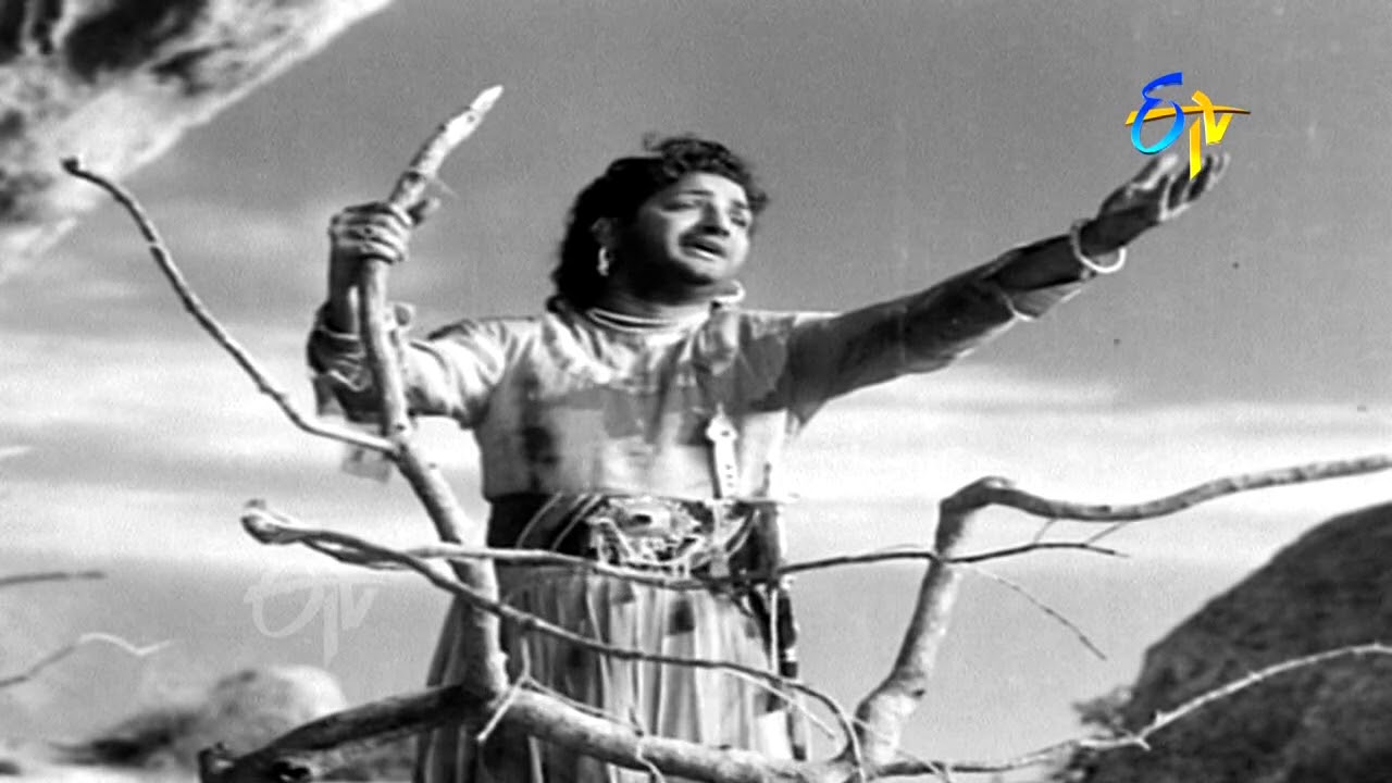 Raara Kanaraara Full Video Song | Jagadekaveeruni Katha | NTR | B. Saroja Devi | ETV Cinema