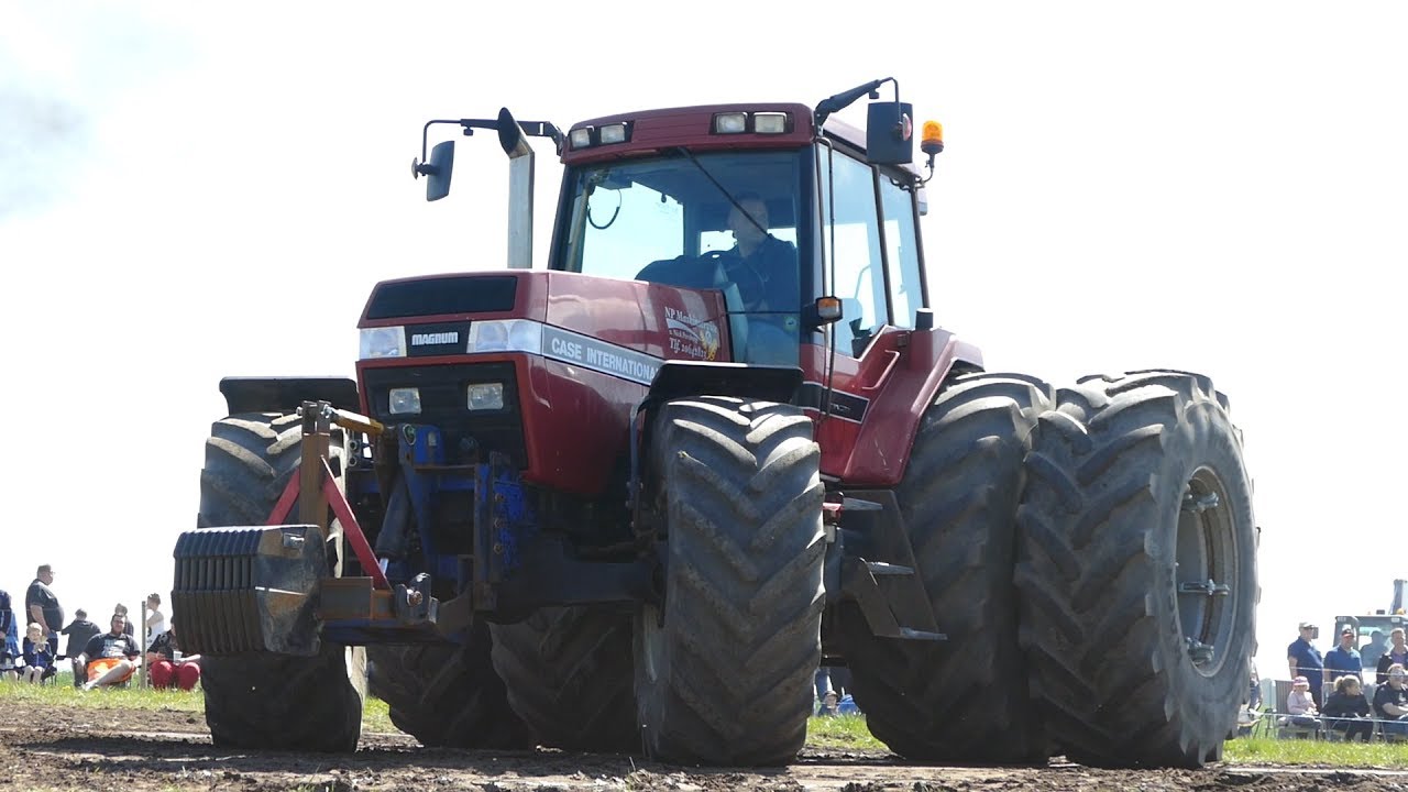 Case IH Magnum Tractor Pullers Working Hard To Pull The Heavy Sledge | Danish Tractor Pulling