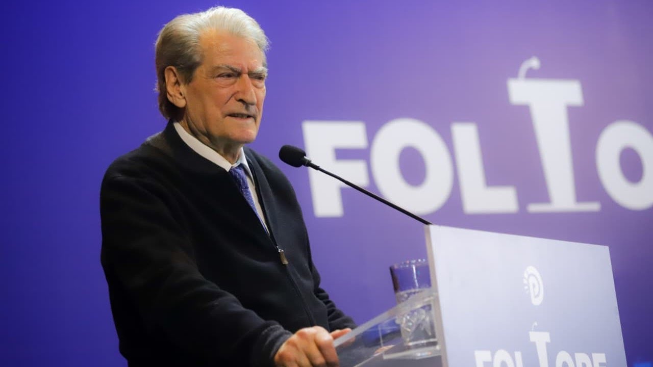 “Foltorja” në Kamëz/ Kryedemokrati Berisha, bashkëbisedim me qytetarët e simpatizantët e PD-së