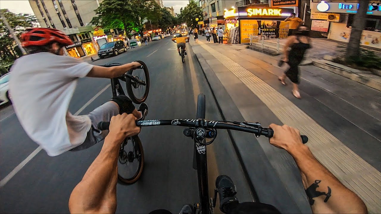 StreetDay - Dağ Bisikletiyle Cadde Turu - Ankara Kızılay