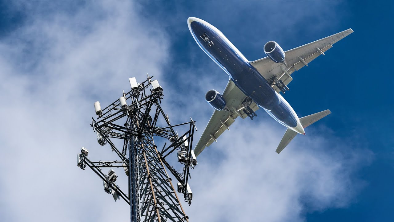 US Airlines Are Worried About 5G Signals: Here's Why