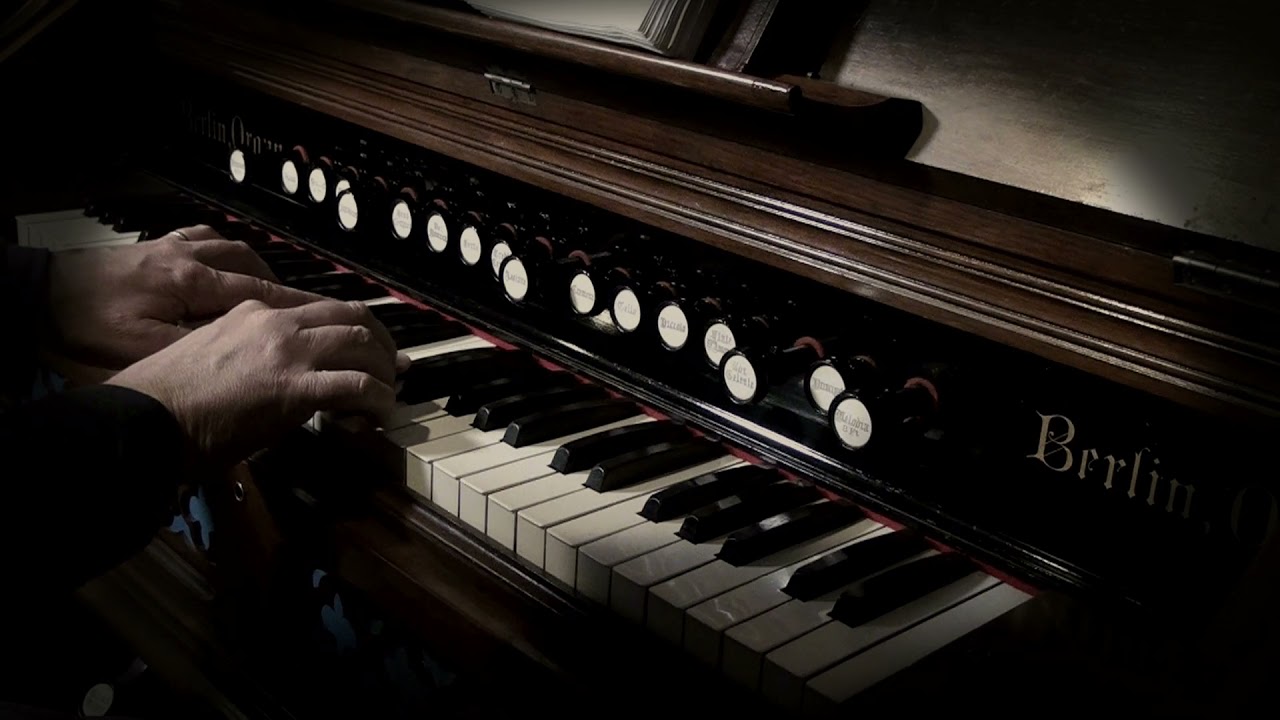 “Nettleton” (Come Thou Font of Every Blessing) – Hymn – Berlin Reed Organ