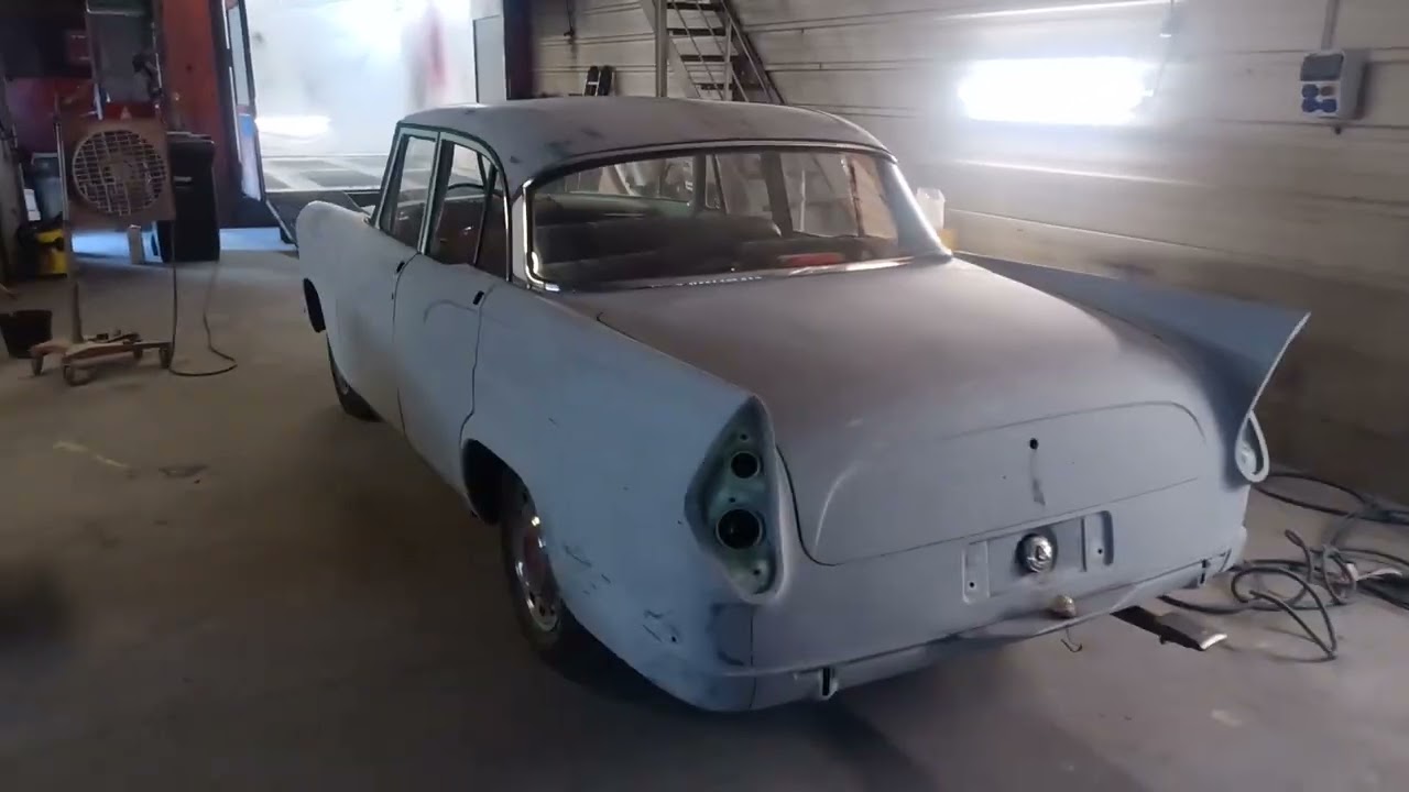 SIMCA CHAMBORD V8😠😠🤬 (partie 2)