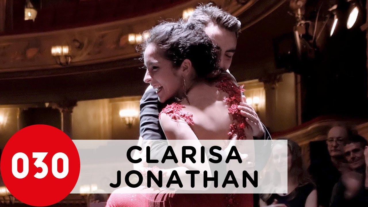 Clarisa Aragon and Jonathan Saavedra – De puro guapo #ClarisayJonathan