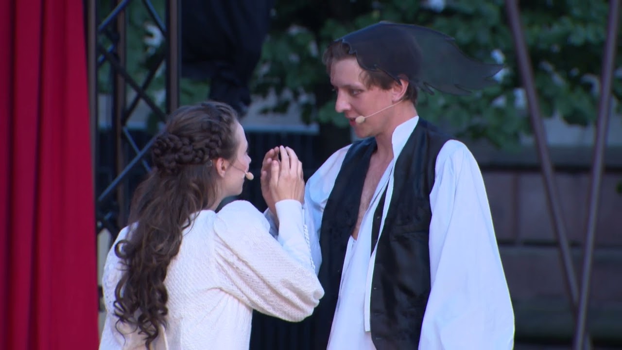SHAKESPEARE IN LOVE