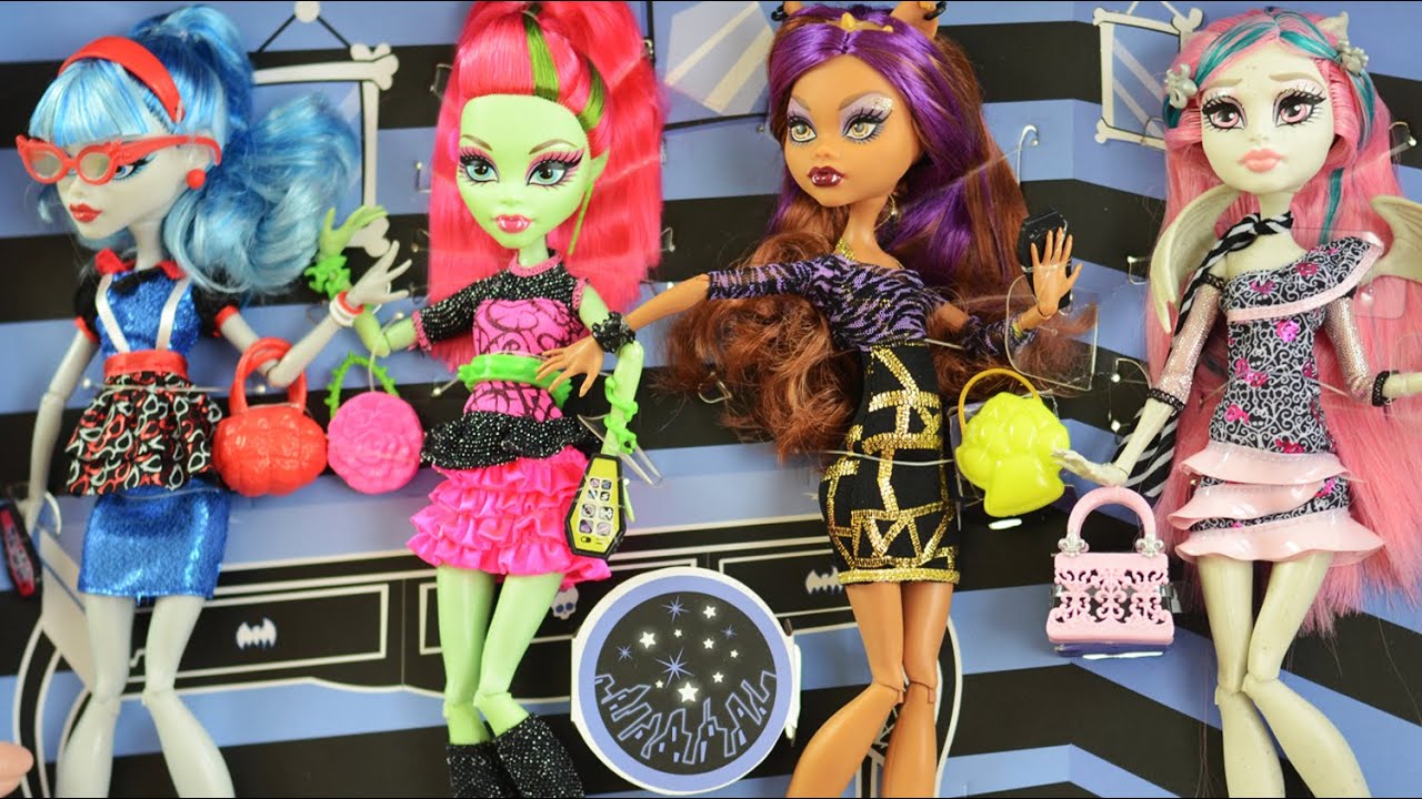 4 Doll Set / 4-Pak Lalek - Ghouls Night Out - Monster High - MegaDyskont.pl